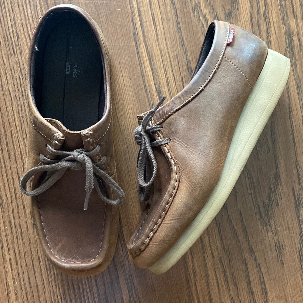 WOMEN'S CLARKS PADMORE WALLABEE MOC SHOES